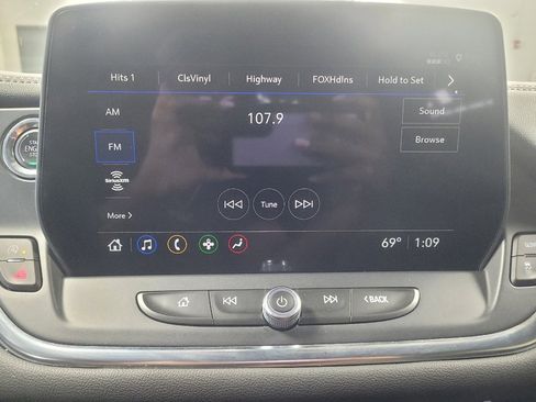 Used 2024 Chevrolet Blazer LT w/ Convenience Package FWD image 25