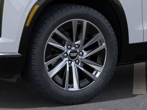 New 2027 Cadillac Vistiq Luxury w/ LPO, Trailering Package AWD/4WD image 9