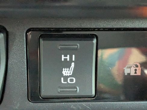 Certified 2023 Toyota RAV4 SE w/ Convenience Package AWD/4WD image 23