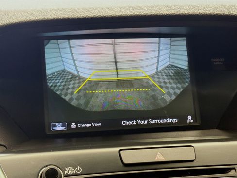 Used 2019 Acura MDX FWD w/ Technology Package image 16