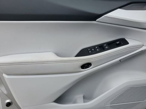 New 2026 Jeep Cherokee Limited image 24