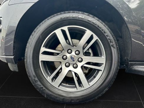Used 2024 Ford Expedition Max Limited AWD/4WD image 9