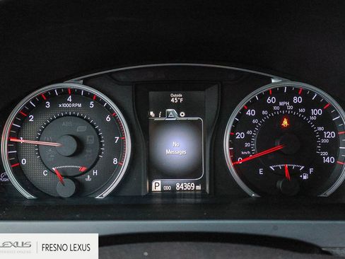 Used 2017 Toyota Camry SE image 24