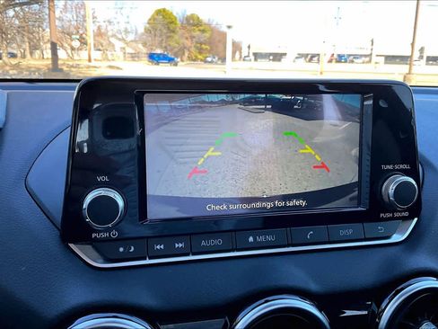 Used 2024 Nissan Sentra S image 25