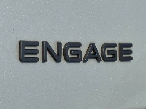 Used 2023 Nissan Ariya FWD image 11