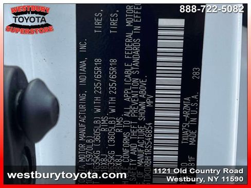 Used 2024 Toyota Highlander XLE image 23