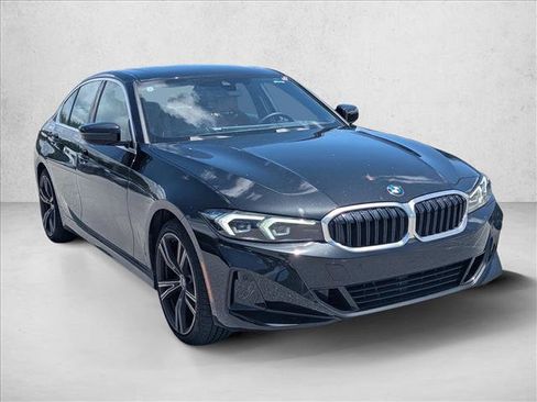 Certified 2024 BMW 330i Sedan w/ Convenience Package RWD image 3