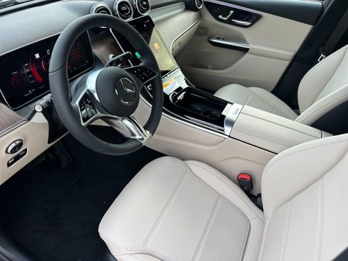 New 2026 Mercedes-Benz GLC 300 4MATIC image 10