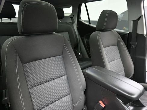 Used 2023 GMC Terrain SLE w/ Driver Convenience Package image 27