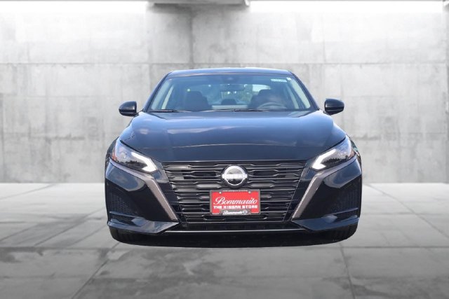 New 2026 Nissan Altima 2.5 SV w/ SV Premium Package FWD image 4