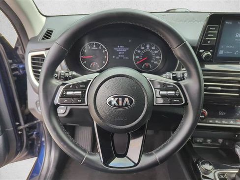 Used 2021 Kia Seltos EX AWD/4WD image 17