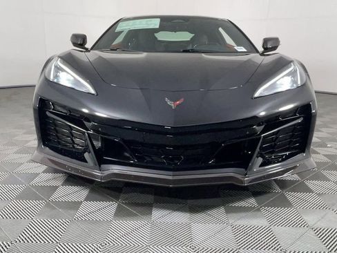 New 2025 Chevrolet Corvette E-Ray w/ ZER Performance Package image 10