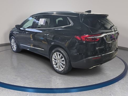 Used 2021 Buick Enclave Premium w/ Sun and Sites Package image 5