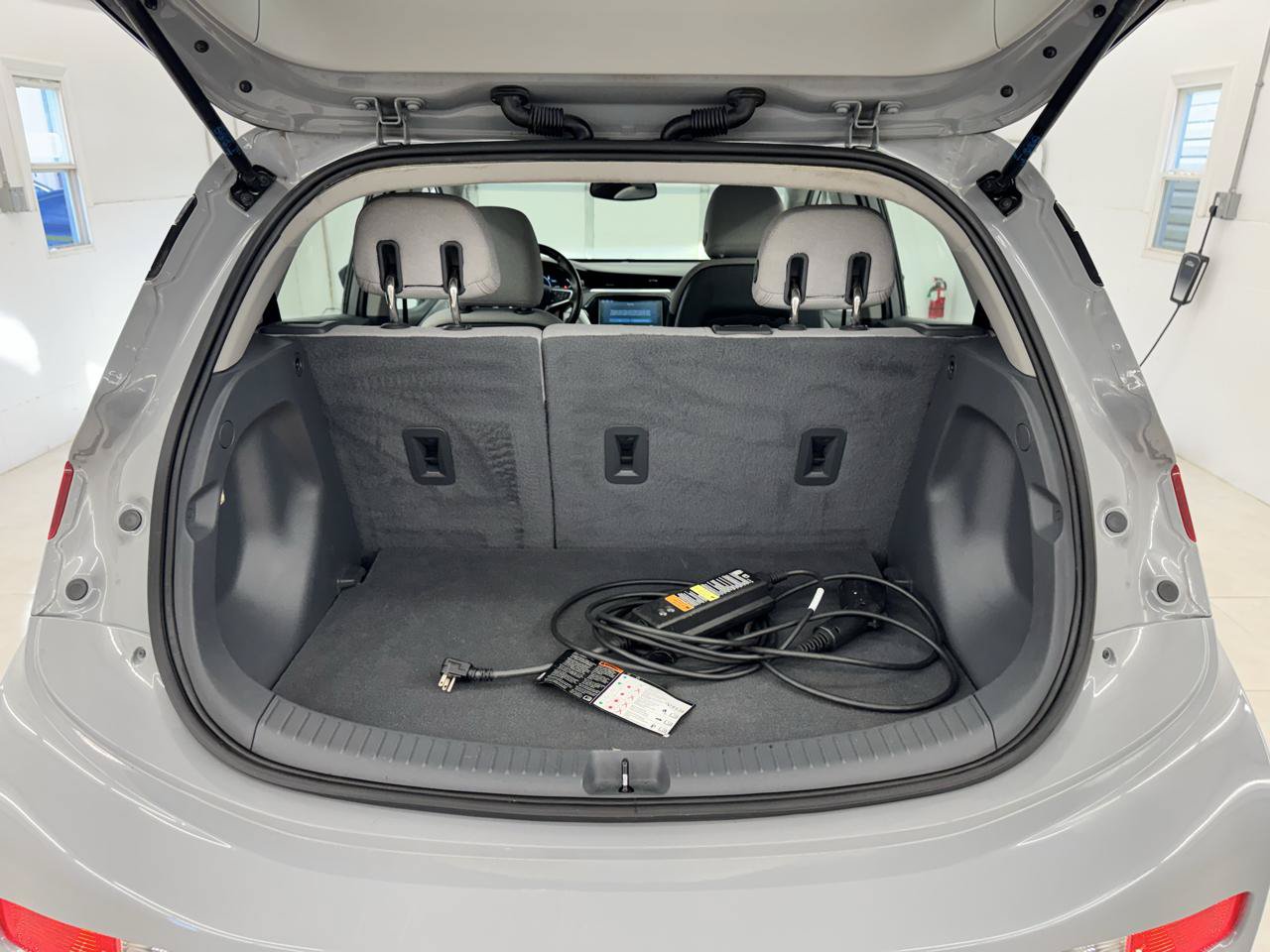 Used 2021 Chevrolet Bolt LT FWD image 7