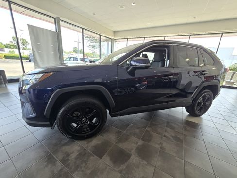 Certified 2024 Toyota RAV4 XLE AWD/4WD image 11