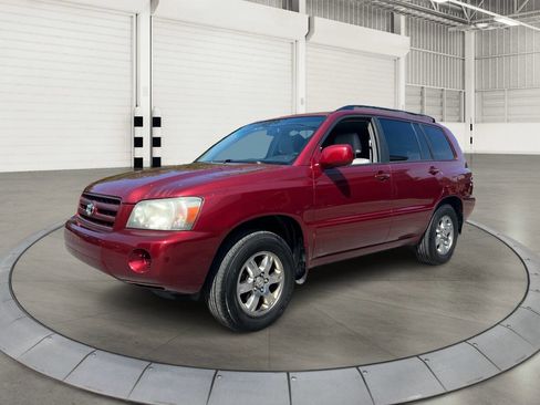 Used 2005 Toyota Highlander 4WD V6 w/ 3rd Row image 7