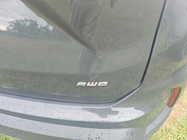 Used 2024 Ford Edge Titanium AWD/4WD image 5