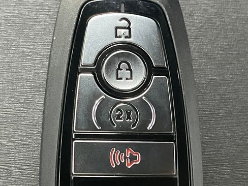 New 2025 Ford Bronco Badlands image 20