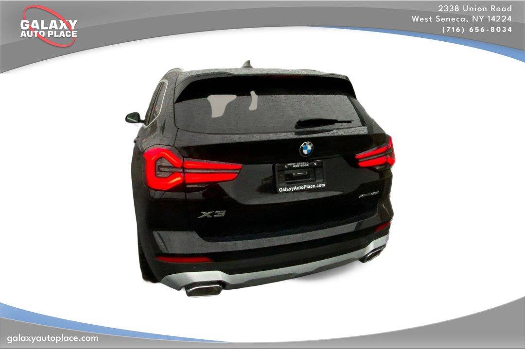 Used 2024 BMW X3 xDrive30i AWD/4WD image 7