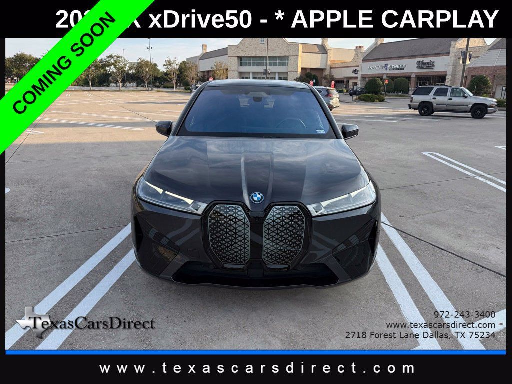 Used 2023 BMW iX xDrive50 w/ Ultimate Package 2 AWD/4WD image 2