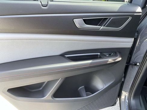 New 2026 Volkswagen Atlas Peak Edition AWD/4WD image 15