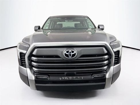Used 2024 Toyota Tundra Limited image 9