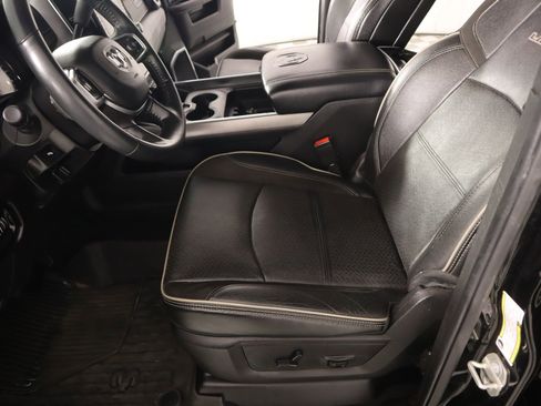 Used 2024 RAM 2500 Laramie w/ Night Edition image 12