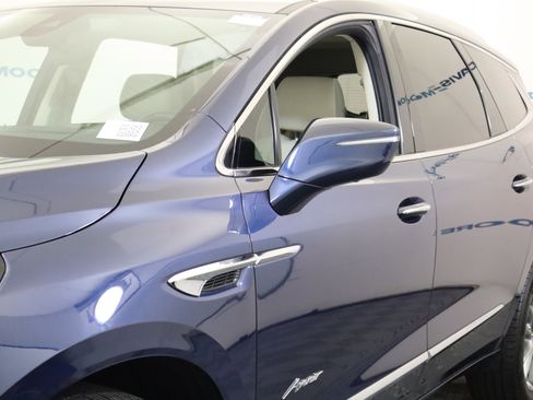 Used 2023 Buick Enclave Avenir w/ Avenir Technology Package image 12