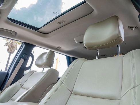 Used 2014 Dodge Durango Limited w/ Premium Group RWD image 27