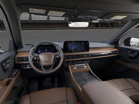 New 2026 Lincoln Aviator Reserve AWD/4WD image 9