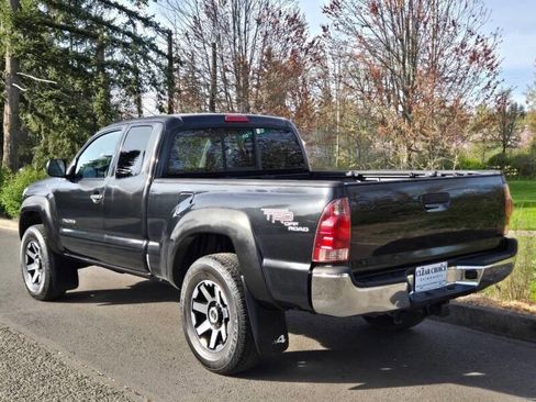 Used 2006 Toyota Tacoma 4x4 Access Cab V6 image 2