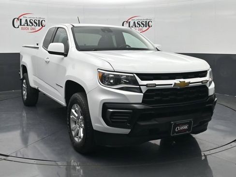 Used 2022 Chevrolet Colorado LT w/ Fleet Safety Package image 5