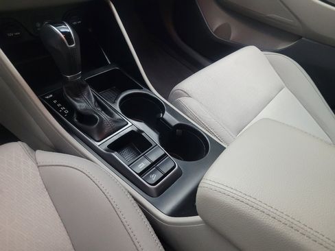 Used 2017 Hyundai Tucson Sport image 26