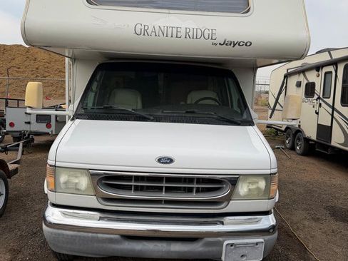 Used 2002 Ford E-450 and Econoline 450 RWD image 2