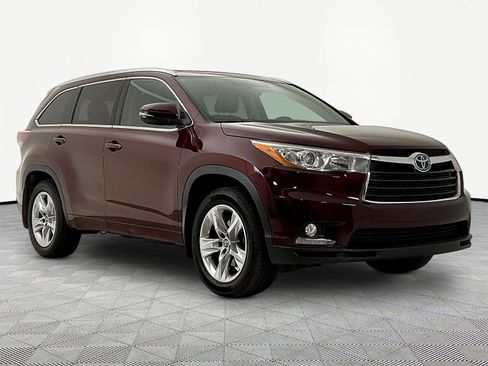 Used 2016 Toyota Highlander Limited AWD/4WD image 3