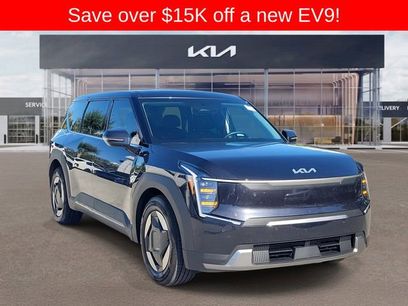Certified 2026 Kia EV9 Light
