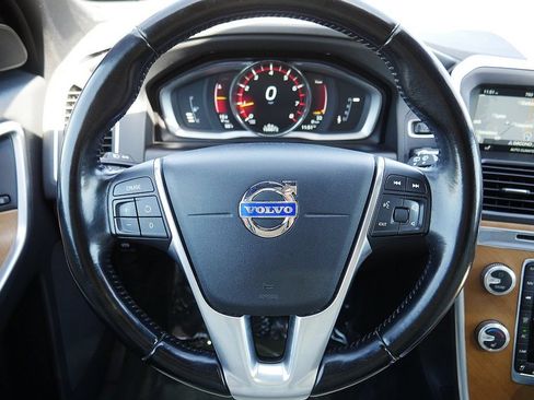 Used 2015 Volvo XC60 T5 w/ Climate Package AWD/4WD image 20