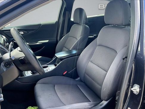 Used 2023 Chevrolet Malibu LT FWD image 24
