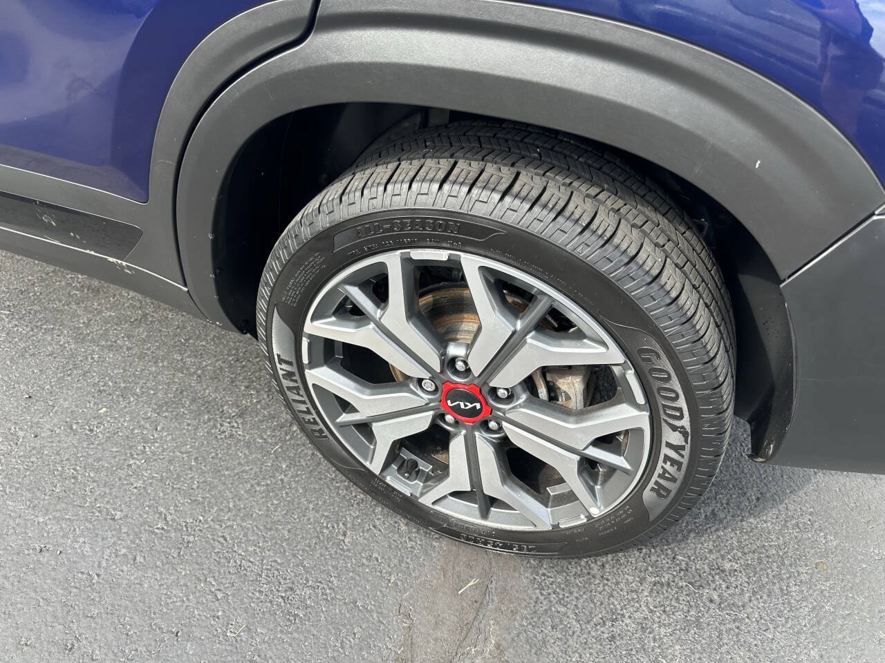 Used 2023 Kia Seltos SX AWD/4WD image 11