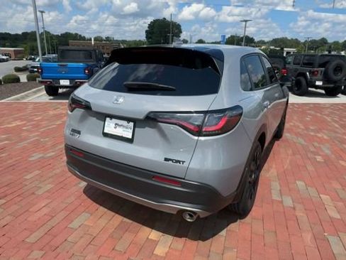 Certified 2024 Honda HR-V Sport image 2