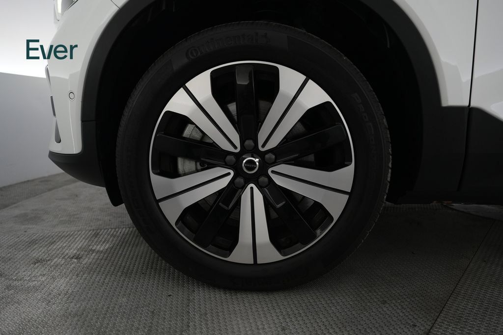 Used 2023 Volvo C40 P8 Recharge Plus AWD/4WD image 19
