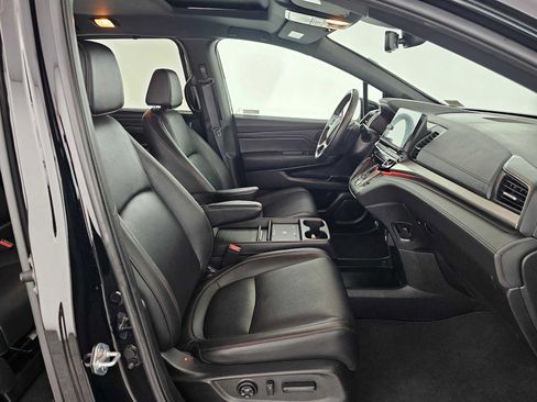 Used 2025 Honda Odyssey Sport-L image 10