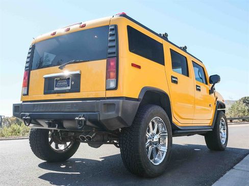 Used 2004 HUMMER H2 w/ Chrome Appearance Package image 77