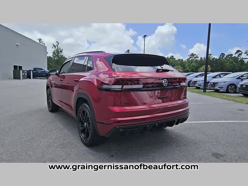 Used 2025 Volkswagen Atlas Cross Sport SEL R-Line AWD/4WD image 27