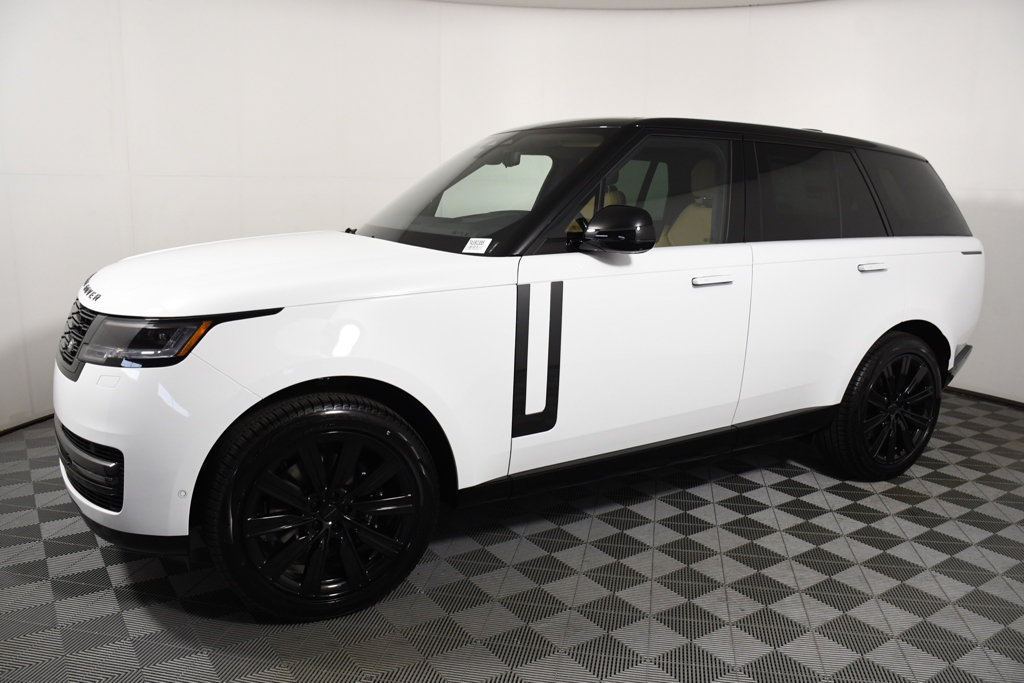 New 2026 Land Rover Range Rover SE AWD/4WD image 2