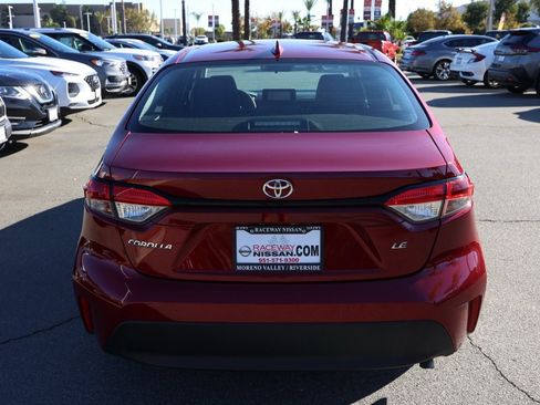 Used 2024 Toyota Corolla LE image 5