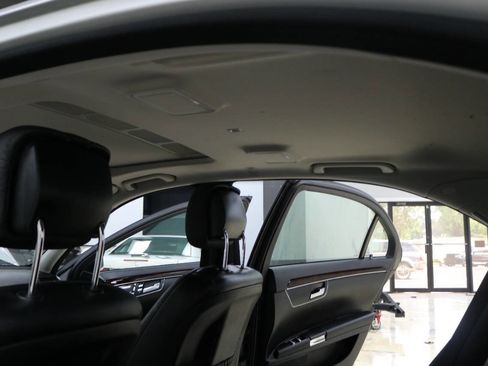 Used 2013 Mercedes-Benz S 550 4MATIC image 99