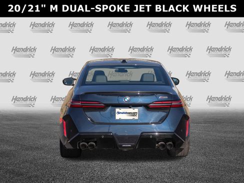 Used 2025 BMW M5 AWD/4WD image 8