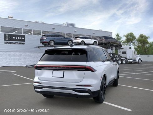 New 2026 Lincoln Nautilus Reserve AWD/4WD image 8