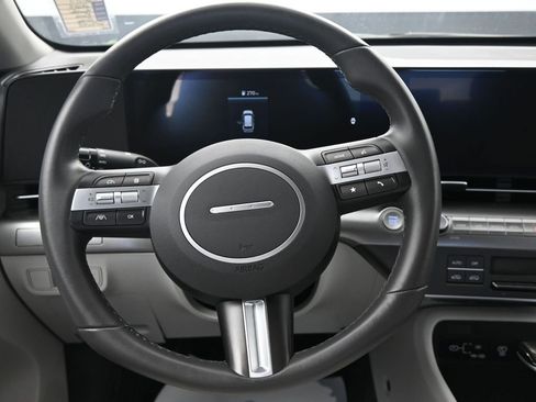 Used 2025 Hyundai Kona SEL AWD/4WD image 27